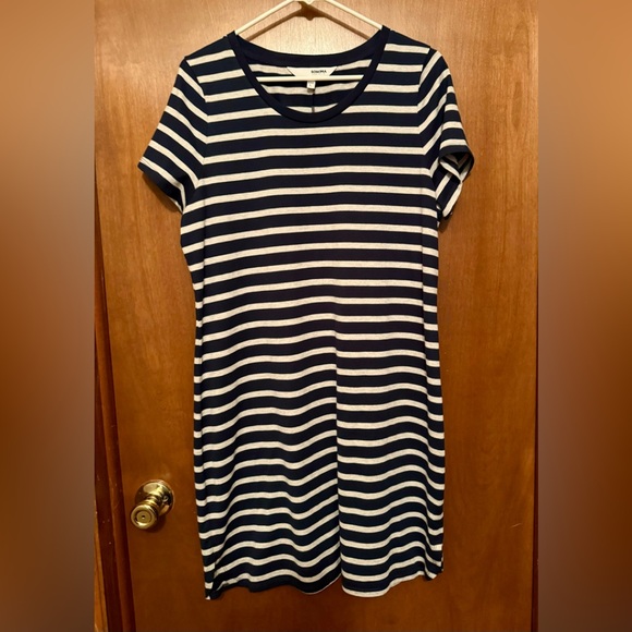 Dresses & Skirts - 🔴NWOT🔴 Sonoma Women’s Tee Shirt Dress, Size L